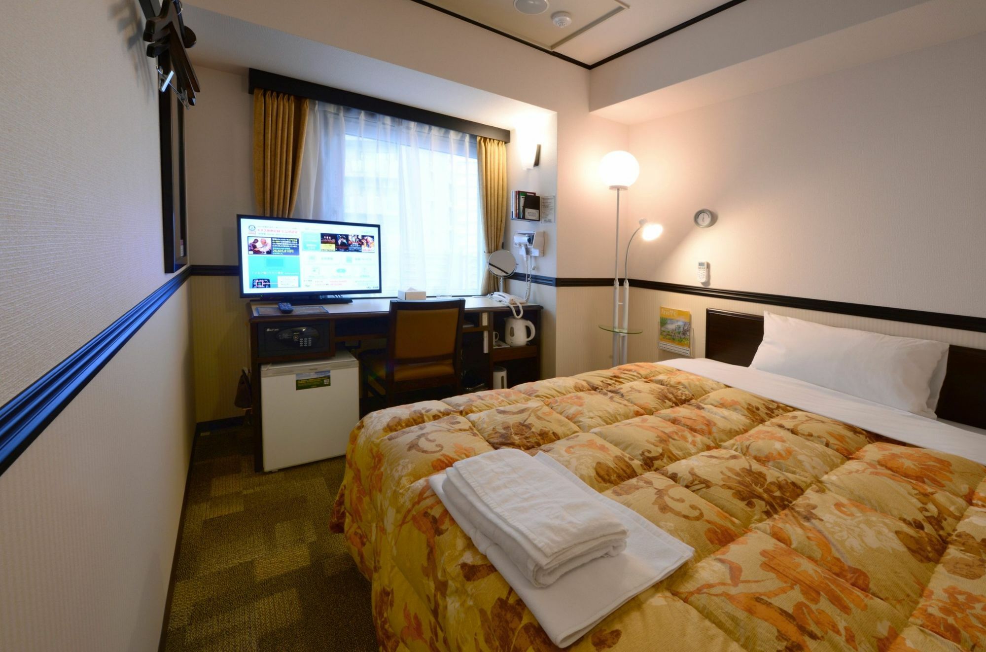 Toyoko Inn Tokyo Otemachi Exterior foto